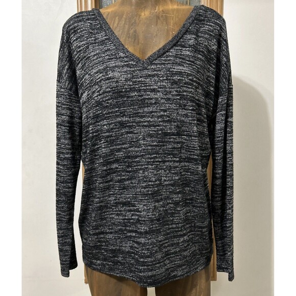 2/$30 Tahari Sweater Buttons Cardigan Slouch Oversized - Picture 1 of 8